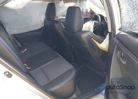 2017 Toyota Corolla Se z USA, uszkodzony, nr VIN 2T1BURHEXHC868221